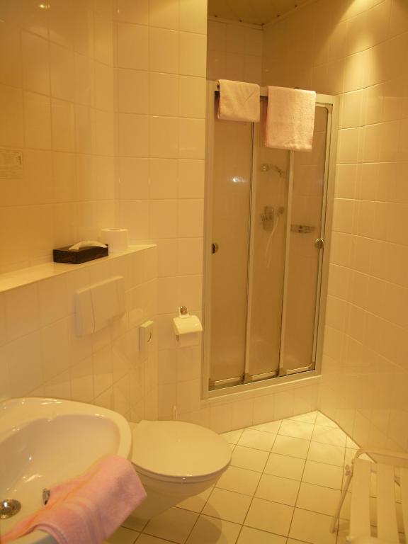 Studentenmuehle Hotel - Restaurant Nomborn ห้อง รูปภาพ
