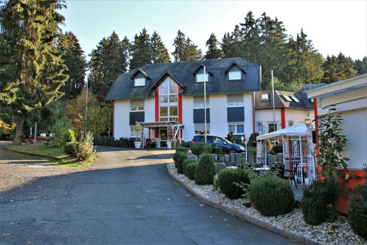 Studentenmuehle Hotel - Restaurant Nomborn ภายนอก รูปภาพ