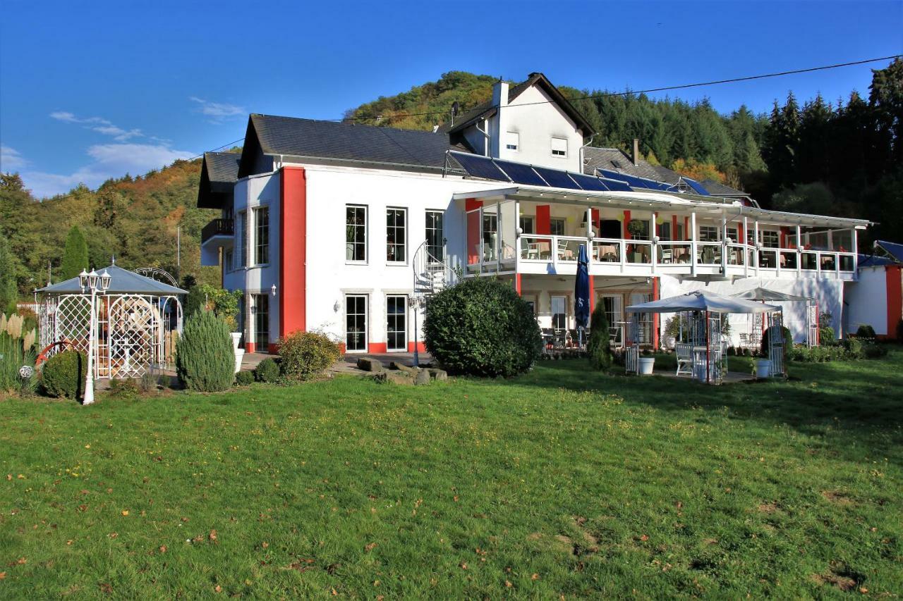 Studentenmuehle Hotel - Restaurant Nomborn ภายนอก รูปภาพ